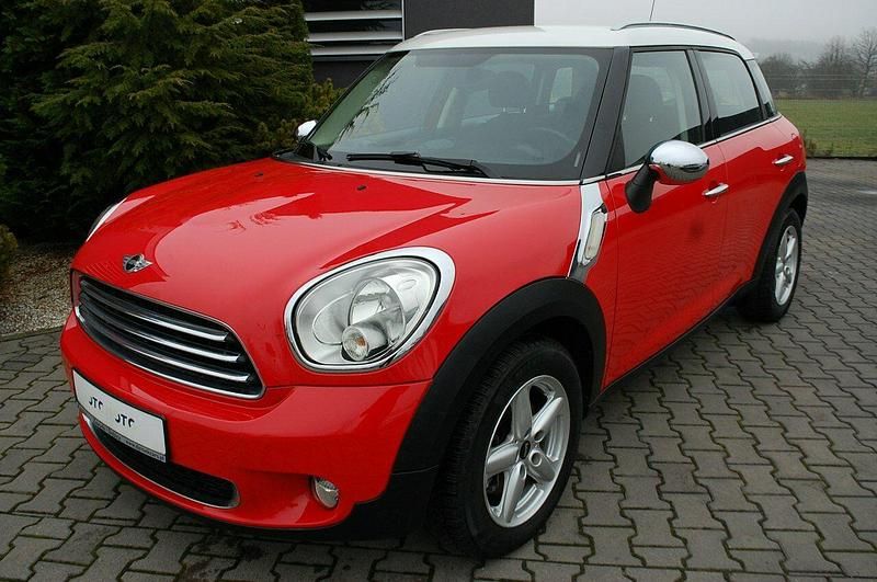 Używany Mini Countryman 112 KM (82 kW) 2011 Czerwony SUV