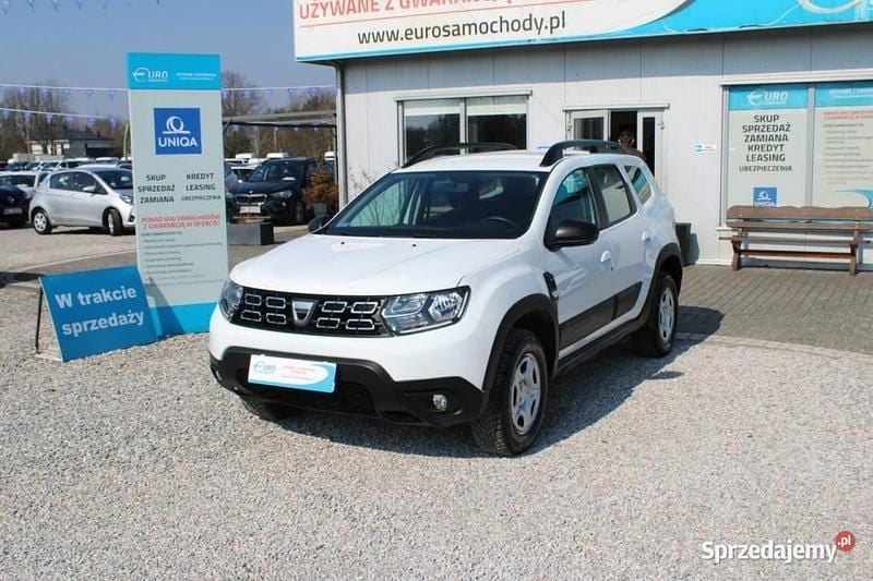 Biały Używany 2020 Dacia Duster Comfort SUV | 54 499 zł (Uczciwa cena) - Obraz 1/4