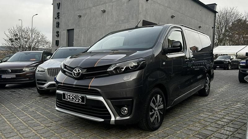 Używany Toyota Proace 122 KM (89 kW) 2019 Grafitowy Minivan