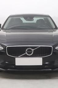 Używany Volvo S90 235 KM (172 kW) 2016 Czarny Sedan/Limuzyna