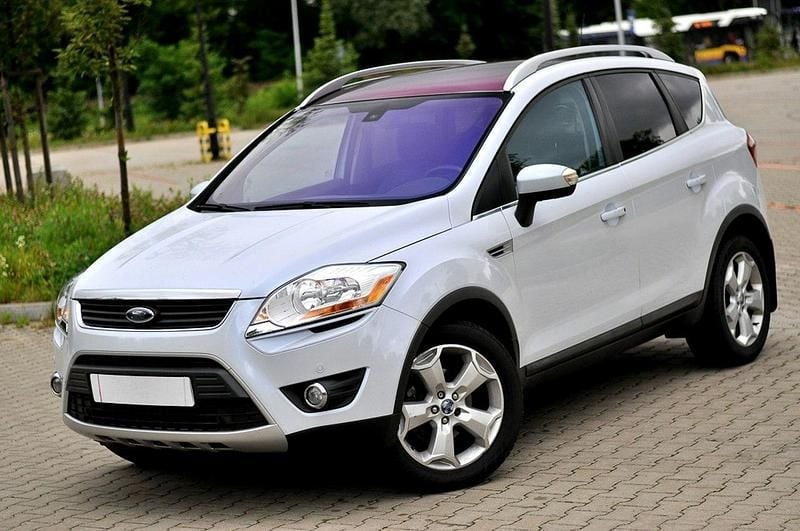 Używany Ford Kuga 136 KM (100 kW) 2008 Biały (metalik) SUV