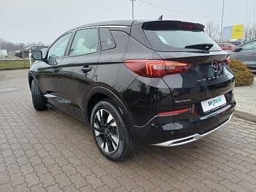 Używany Opel Grandland X Edition 130 KM (95 kW) 2023 Czarny SUV