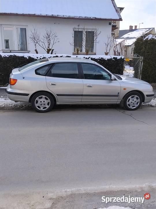 Używany Hyundai Elantra 2002
