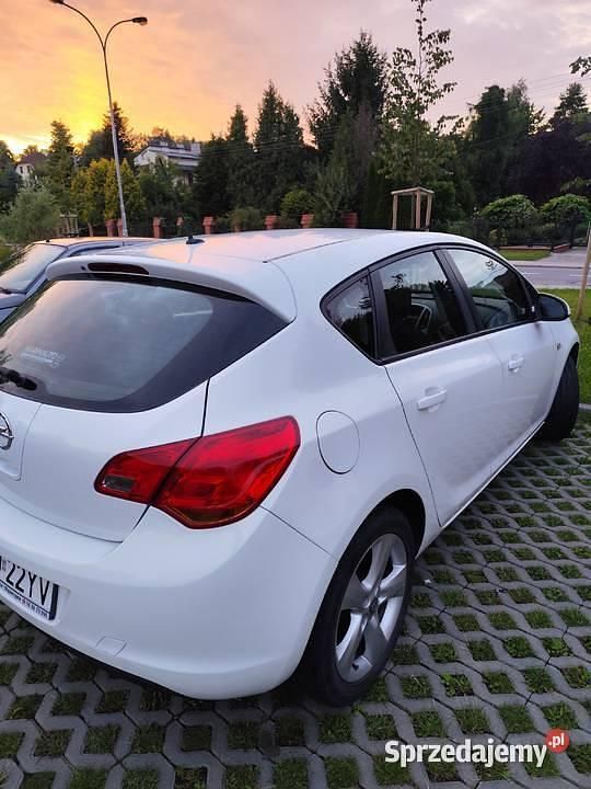 Używany Opel Astra 2010