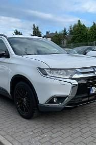 Używany Mitsubishi Outlander 150 KM (110 kW) 2018 Biały SUV