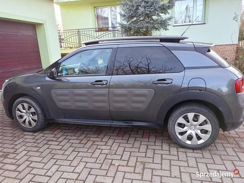 Używany 2017 Citroën C4 Cactus Hatchback | 33 000 zł (Uczciwa cena) - Obraz 1/4