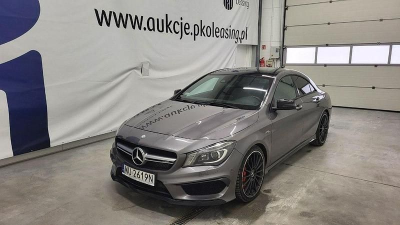Szary Używany 2017 Mercedes CLA45 AMG AMG Sedan/Limuzyna | 85 000 zł - Obraz 1/4
