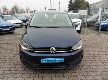 Niebieski Używany 2018 VW Touran Minivan | 62 900 zł (Dość drogi) - Obraz 1/4