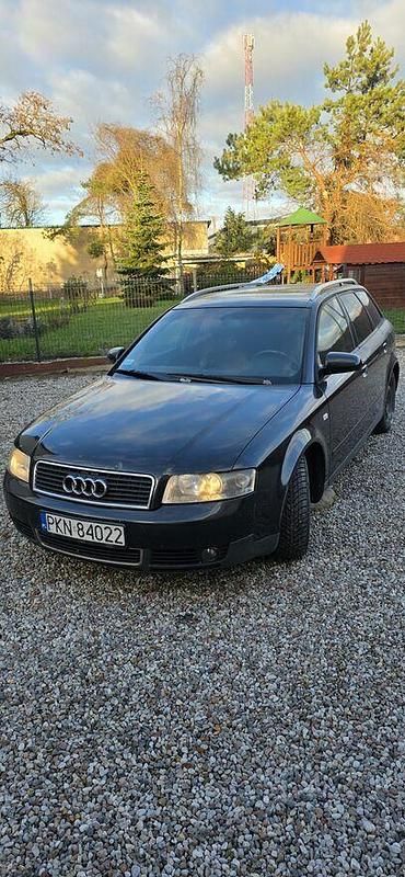 Czarny Używany 2003 Audi A4 Kombi | 5000 zł (Uczciwa cena) - Obraz 1/4