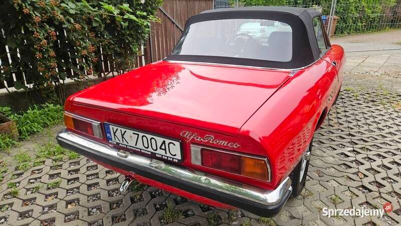 Czerwony Używany 1979 Alfa Romeo Spider Kabriolet | 120 000 zł - Obraz 1/4