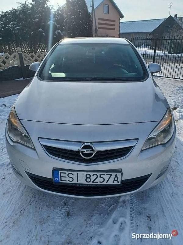 Używany Opel Astra 2010