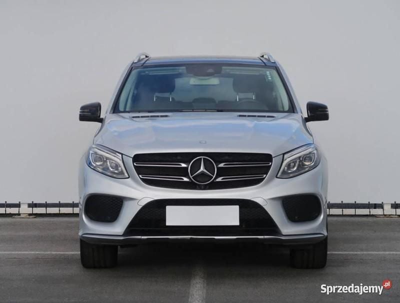 Srebrny Używany 2016 Mercedes GLE450 AMG AMG SUV | 131 999 zł - Obraz 1/4