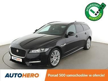 Czarny (metalik) Używany 2018 Jaguar XF R-Sport Sedan/Limuzyna | 57 200 zł (Dobra cena) - Obraz 1/3