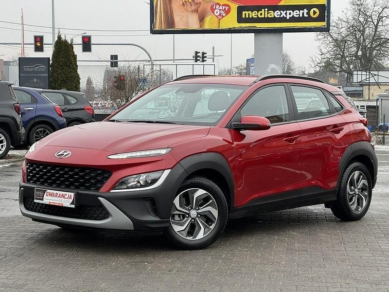 Używany Hyundai Kona 141 KM (103 kW) 2022 Czerwony SUV