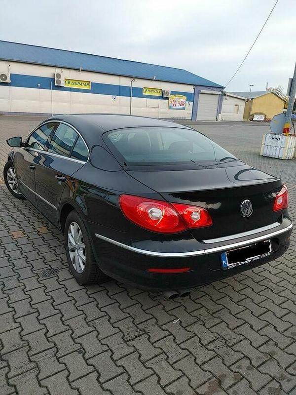 Używany VW Passat 2009 Czarny Coupe