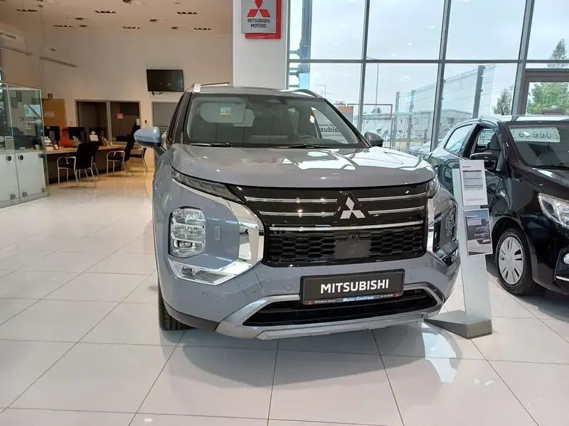 Szary Nowe 2025 Mitsubishi Outlander SUV | 260 790 zł - Obraz 1/4