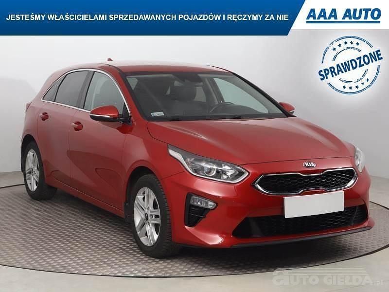 Używany Kia Ceed 2019 Czerwony Hatchback