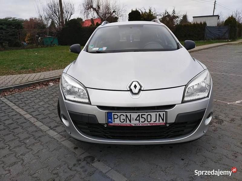 Używany 2011 Renault Mégane III Kombi | 16 400 zł (Uczciwa cena) - Obraz 1/4