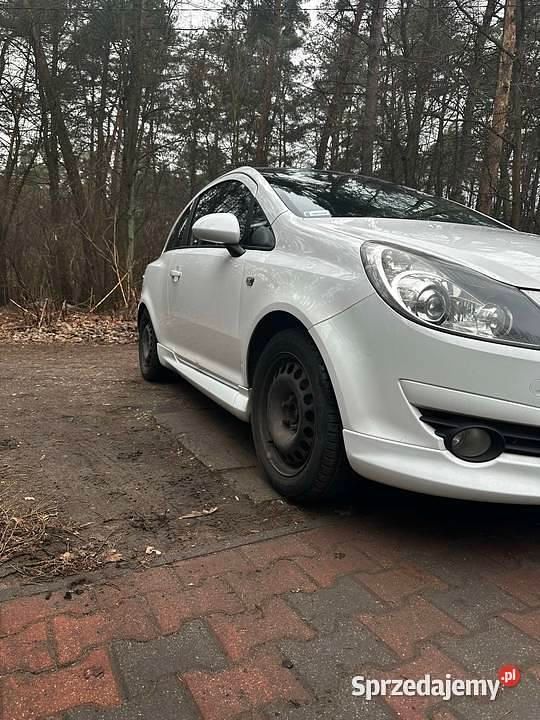 Używany Opel Corsa 2010 Biały Hatchback