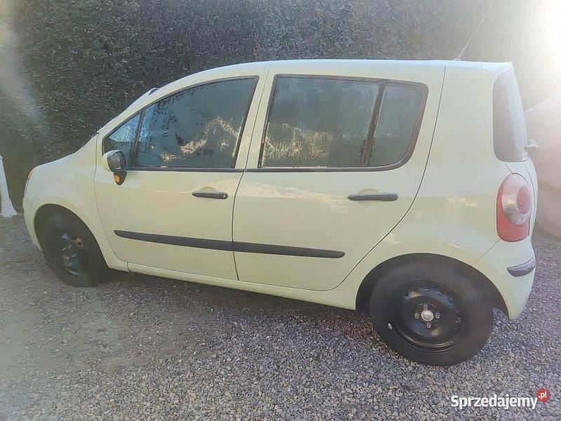 Zielony Używany 2006 Renault Modus Minivan | 4500 zł (Dobra cena) - Obraz 1/4