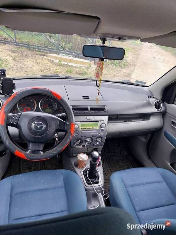 Używany 2002 Mazda 2 | 2500 zł - Obraz 1/4