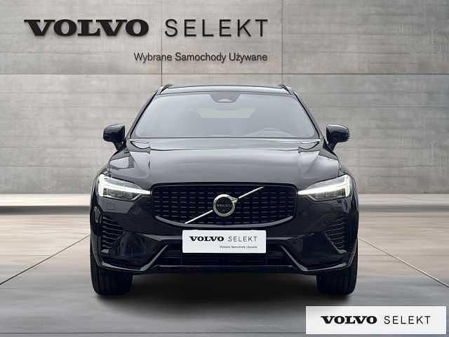Używany Volvo XC60 349 KM (256 kW) 2025 Czarny SUV