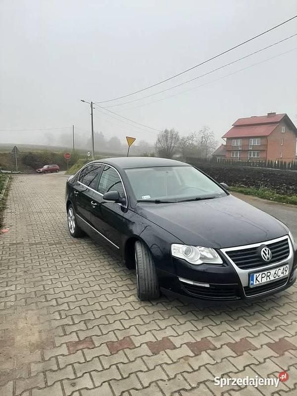 Używany VW Passat 2007 Czarny Sedan/Limuzyna