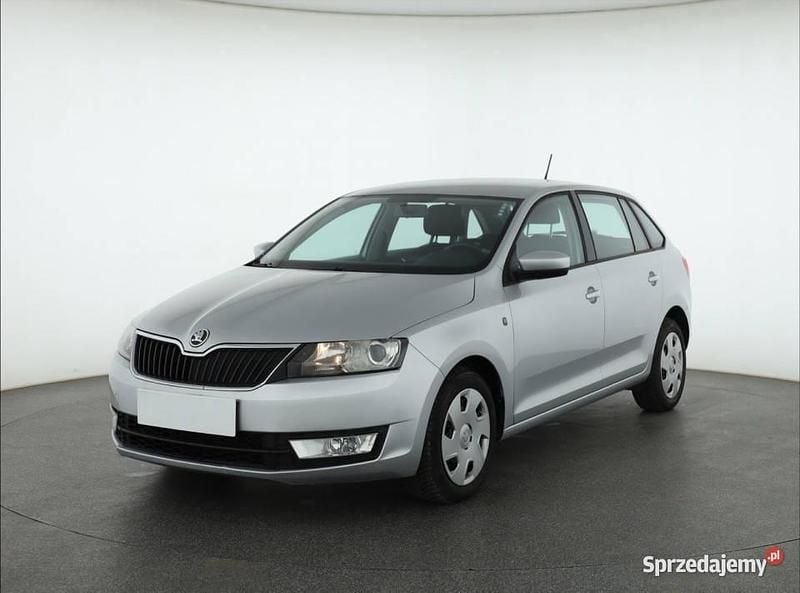 Używany Skoda Rapid 2013 Srebrny Hatchback