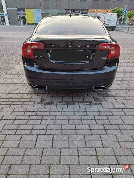 Używany Volvo S60 2014 Czarny Sedan/Limuzyna