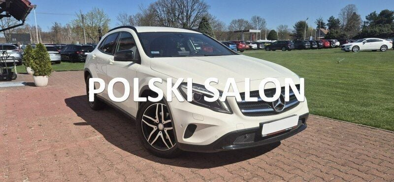 Inny Używany 2016 Mercedes GLA220 SUV | 79 800 zł - Obraz 1/4