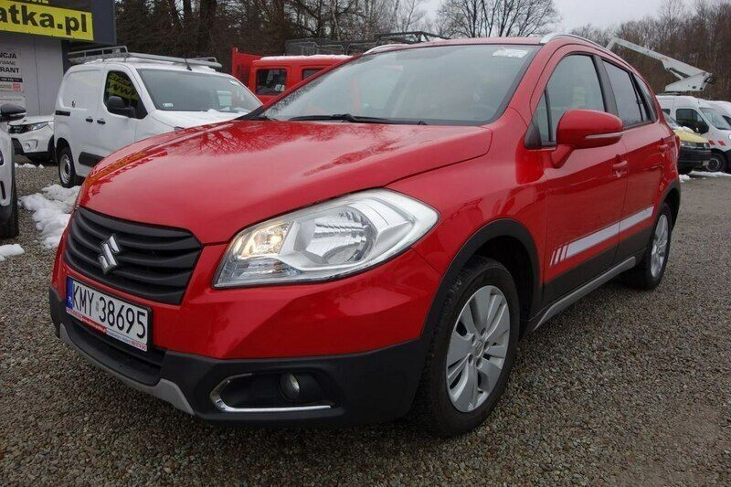 Używany Suzuki SX4 S-Cross 120 KM (88 kW) 2014 Czerwony SUV