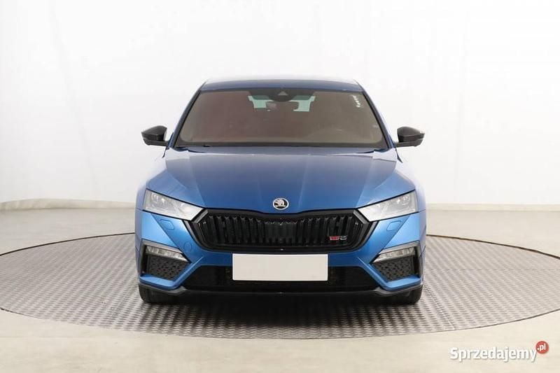 Niebieski Używany 2023 Skoda Octavia RS Hatchback | 139 999 zł - Obraz 1/4