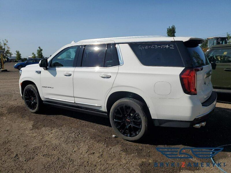 Biały Używany 2022 GMC Yukon SUV | 177 470 zł - Obraz 1/3