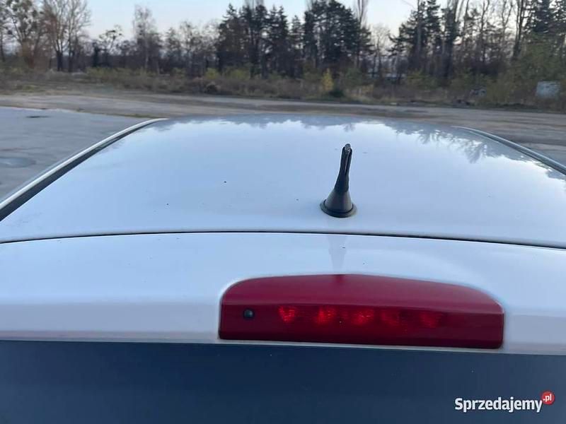 Używany Opel Corsa 60 KM (44 kW) 2010 Hatchback