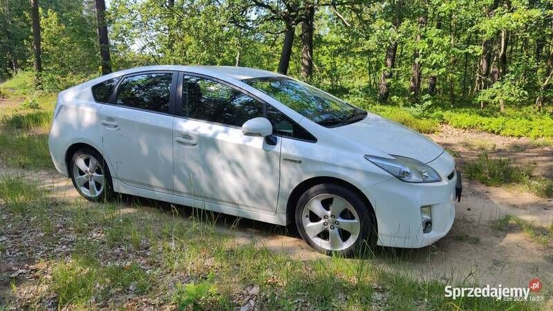 Używany 2010 Toyota Prius Hatchback | 29 900 zł (Uczciwa cena) - Obraz 1/4