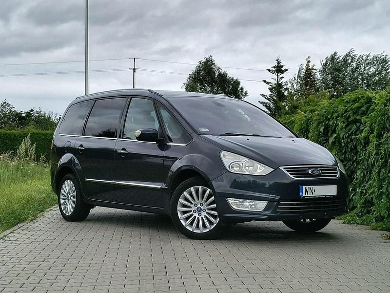 Używany Ford Galaxy 160 KM (117 kW) 2011 Niebieski ciemny Minivan