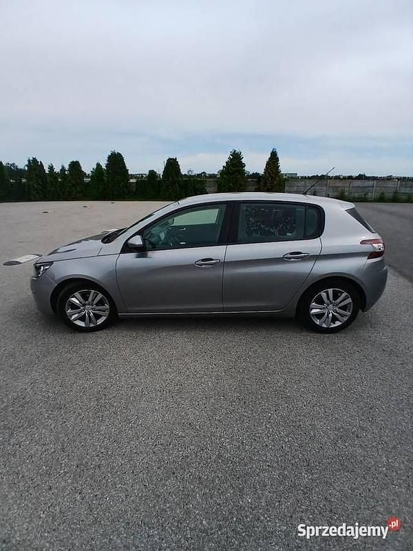 Szary Używany 2014 Peugeot 308 Hatchback | 28 500 zł (Dość drogi) - Obraz 1/4