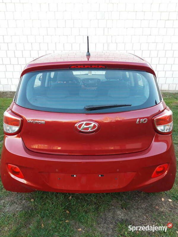 Używany Hyundai i10 2014 Czerwony Hatchback