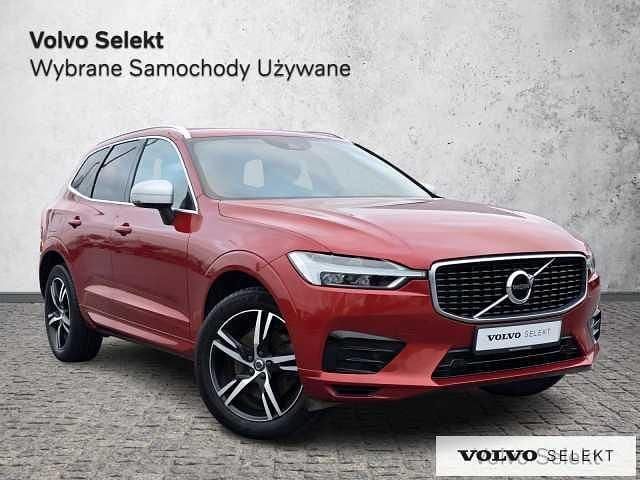 Używany Volvo XC60 250 KM (183 kW) 2019 Czerwony SUV