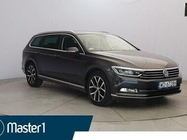 Brązowy Używany 2018 VW Passat Sedan/Limuzyna | 92 850 zł - Obraz 1/4