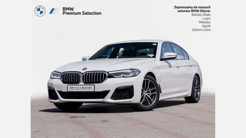 Biel alpejska Używany 2024 BMW 520 Shadowline Sedan/Limuzyna | 204 900 zł (Dobra cena) - Obraz 1/3