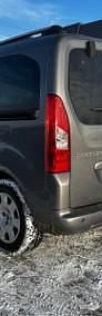 Używany Peugeot Partner 110 KM (80 kW) 2011 Szary Minivan