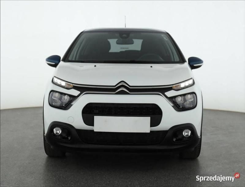 Biały Używany 2023 Citroën C3 PureTech Hatchback | 50 999 zł (Uczciwa cena) - Obraz 1/4