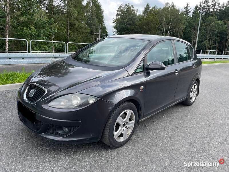 Brązowy Używany 2005 Seat Toledo Sedan/Limuzyna | 8500 zł - Obraz 1/4
