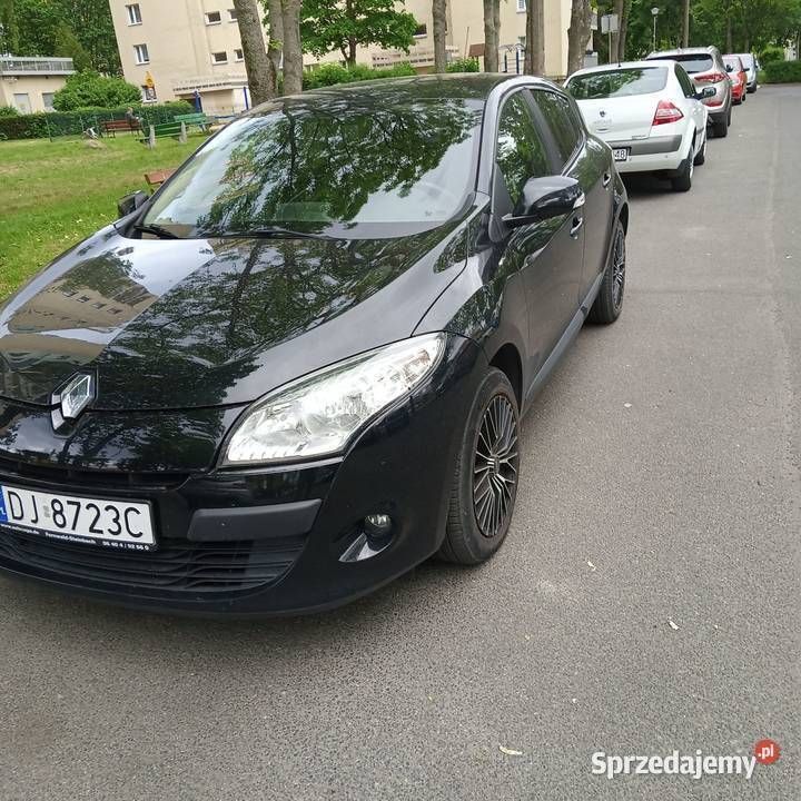 Czarny Używany 2012 Renault Mégane III Sedan/Limuzyna | 23 900 zł (Uczciwa cena) - Obraz 1/4