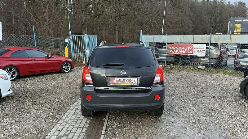 Używany Opel Antara 163 KM (119 kW) 2012 Czarny SUV
