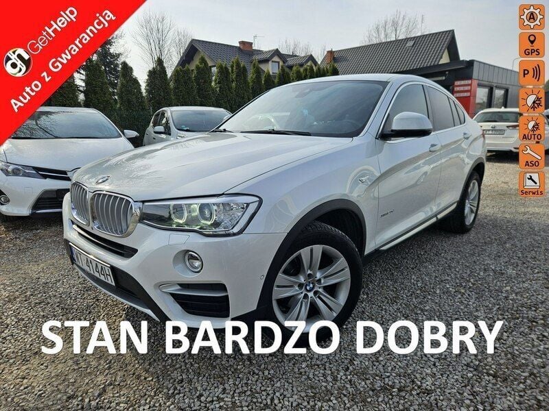 Biały Używany 2016 BMW 220 SUV | 85 900 zł - Obraz 1/4
