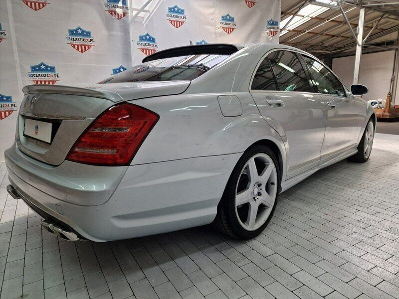 Srebrny Używany 2005 Mercedes S320 Sedan/Limuzyna | 23 900 zł (Uczciwa cena) - Obraz 1/4
