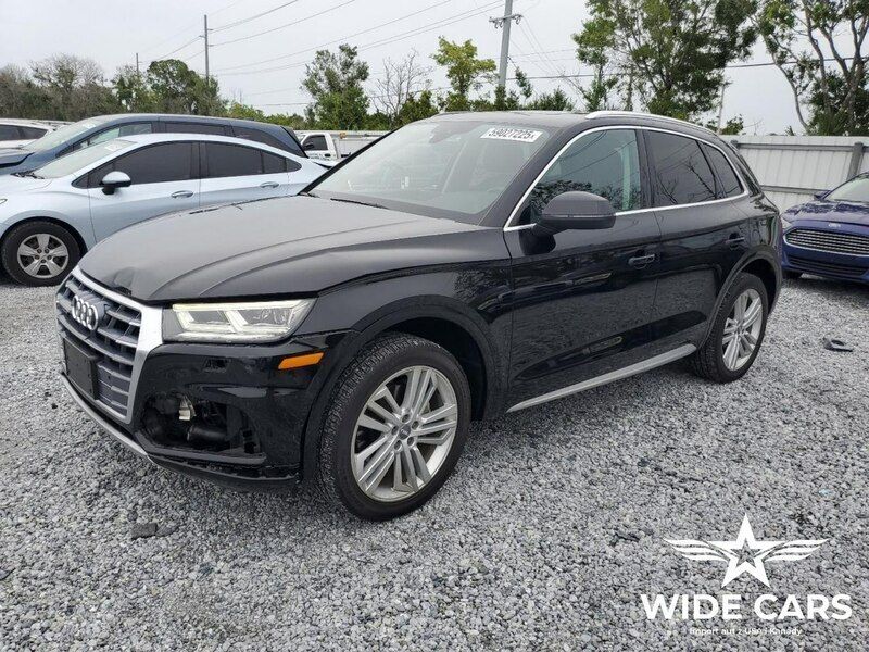 Czarny (metalik) Używany 2018 Audi Q5 SUV | 50 900 zł - Obraz 1/4