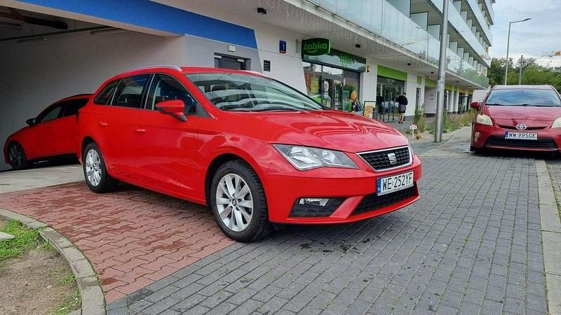 Czerwony Używany 2019 Seat Leon Kombi | 49 900 zł (Uczciwa cena) - Obraz 1/4